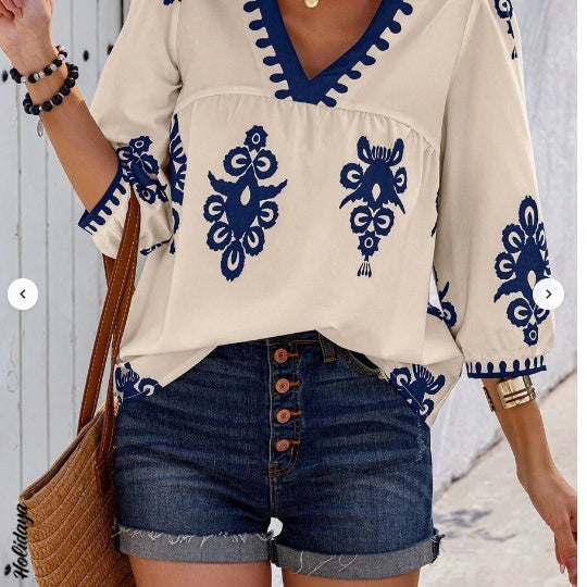 Holiday Random Print V-Neck Vacation Shirt
