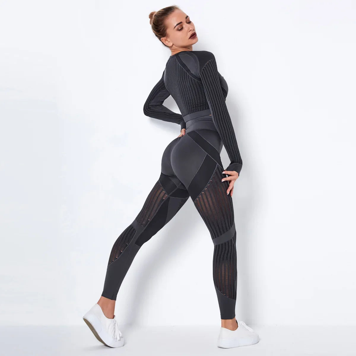 Seamless Gym Set – High-Waist Leggings & Long-Sleeve Workout Shirt
