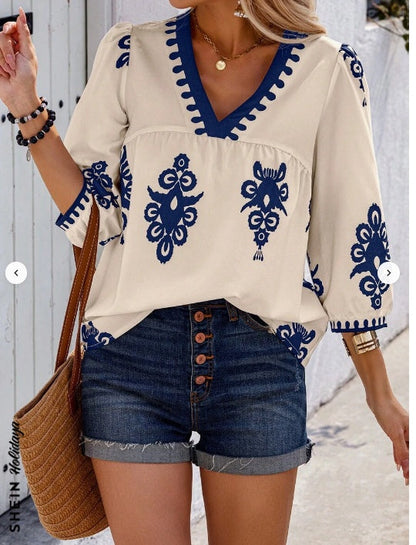 Holiday Random Print V-Neck Vacation Shirt