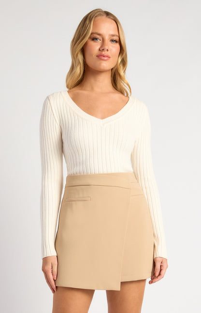 V-Neckline Wide Rib Knit Top