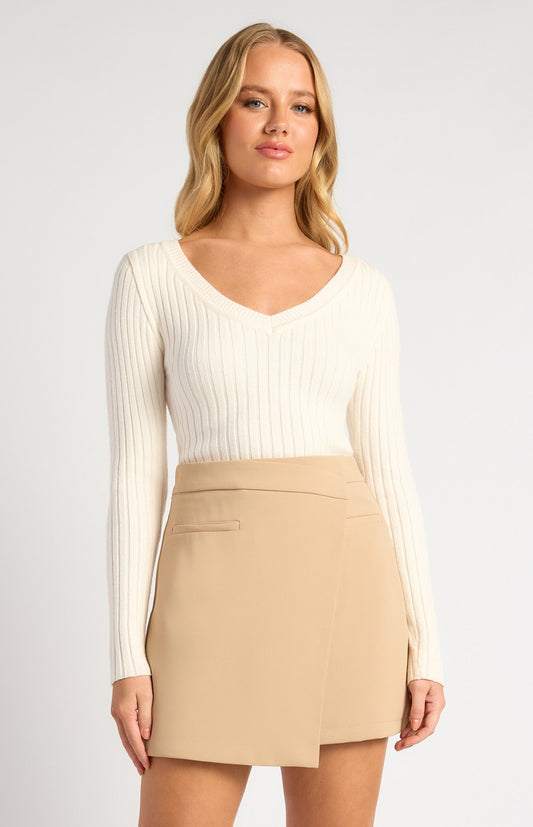 V-Neckline Wide Rib Knit Top